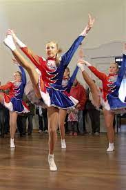 Ist ein verein für alle freunde des kanusports. Karnevalisten Erobern Am 11 11 2013 Das Rostocker Rathaus Rostock Heute