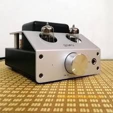 Voici un projet que j'ai rendu réalisable grâce à plusieurs jolies lampes, des transformateurs et une belle boite de peintre qui dormaient dans mon. Qinpu Q 5 Ampli A Lampes Hifi Audio Amplificateur De Casque Nouveau China Hifi Audio Ampli A Tube Ecouteur Cable Lecteur Cd Haut Parleur Muia9832026 176 47 Usd