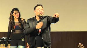 According to the united nations, criminals are laundering between $1.6 to $4 trillion (between 2 to 5% of global gdp) annually. Badshah Live At United Group Of Institutions Greater Noida Youtube