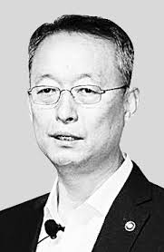 백운규 산업통상자원부 장관은 오늘 서울 무역. ë°±ì´ê· ì  ì¥ê´ ê²ì°° ìí íµë³´ ì¤'ìì¼ë³´