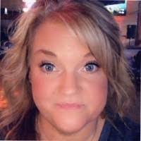 Kris Estes's Instagram, Twitter & Facebook