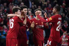 Jurgen klopp's men travel south for blockbuster tie at the emirates as the gunners look to close the gap to the champions with a win in north london. Liverpool 5 5 Arsenal 5 4 On Pens Result Curtis Jones Fires Winning Penalty In 10 Goal Thriller Mirror Online