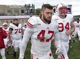 Other sports options include a tennis singles league, indoor volleyball and intramural. Badgers Football Wisconsin Looks To Bring Its Own Energy To Evanston This Time Around Football Journaltimes Com