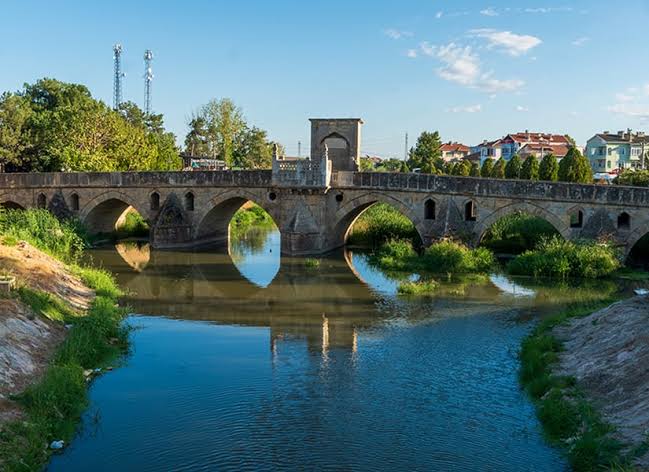 8 Yaşından Zirveye: Lüleburgaz'ın Lezzet Ustası Mehmet Usta'nın Hikayesi