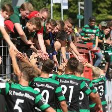 Zumindest für die meisten fans von preußen münster … Lautstarkes Signal Gegen Rassismus Munster Fans Erhalten Fair Play Preis 2020