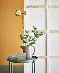 Ikea Deutschland Gladom Hat Ein Abnehmbares Tablett Und Ist Dadurch Praktisch Zum Servieren Das Tablett Lasst Sich Dank D Tabletttisch Ikea Diy Ikea Zuhause
