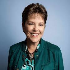 Chelsea Spence's Instagram, Twitter & Facebook