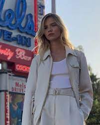 Sasha luss covers madame figaro september 11th, 2020 by naomi yang. Sasha Luss Models Escada Spring Summer 2020 Collection