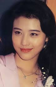 Vẻ đẹp gây thương nhớ của Châu Hải My