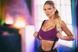 Interview With Adult Entertainer and Model Kenzie Taylor - Warlock Asylum  International News