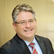 AuseRLesene WiRtschAft: GesteRn und heute