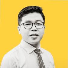 It was an honor to be chosen to speak at the East-West Center's Scholarship  Celebration Dinner