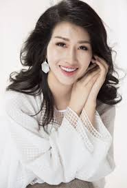 Hoa hậu Đặng Thanh Mai khoe vẻ đẹp đậm chất Á Đông