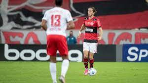 Claudinho abriu o placar para os visitantes, mas lincoln deixou tudo igual no maracanã. Em Jogo Eletrizante E De Pinturas Flamengo Sofre Virada No Ultimo Lance E Ve Bragantino Assumir O Topo Lance