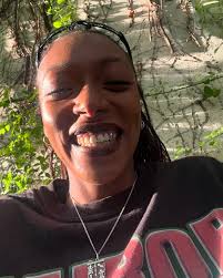 Miriam Naomi Bender (@miminaomie) • Instagram photos and videos