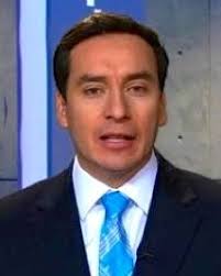 Edgar Munoz Univision&#39;s Mexico City correspondent, Edgar Muñoz has left Univision. He quit the network to move to Los Angeles for a new job. - Edgar_Munoz-e1359391264571
