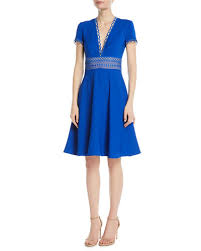 Twtlt Nk32 Naeem Khan Crepe Short Sleeve Cocktail Dress W Lace Band Fashion Dresses Dresses Mini Cocktail Dress