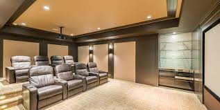 New england patriots owner robert kraft, who was charged in a prostitution sting, was invited to the white house to celebrate his team's super bowl victory in february. Patriots Owner Robert Kraft Spent 90k On A 4 Night Stay In This Hamptons Mansion Cottages Gardens