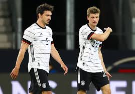 Deutschland schießt sich gegen dänemark ins halbfinale. Fussball Deutschland Spielt Vor Em Start 1 1 Gegen Danemark