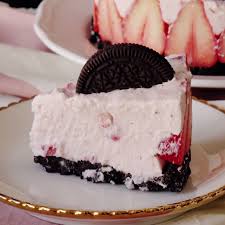 No Bake Oreo Strawberry Cheesecake Video Recipe Video Desserts Food Baking