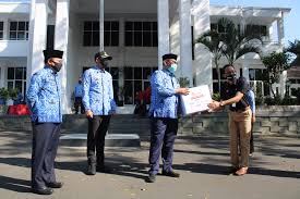 Download mp3 konser indosiar kuningan dan video mp4 gratis. Pemkab Kuningan Terima Bantuan Sembako Dari Ypp Sctv Indosiar Pemerintah Kabupaten Kuningan
