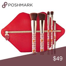 Sephora Broken Hearts Brush Set Sephora Makeup Brushes Sephora Sephora Makeup