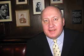 A kész szöveg tulajdonképpen már a tudatalattiban összeáll”