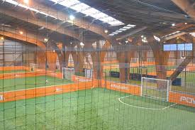Terrain De Badminton A Urbansoccer Vern Rennes Picture Of Urbansoccer Vern Sur Seiche Tripadvisor