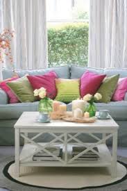 Impara a creare un comodo divano fai da te usando pallet verniciati. Cuscini Per Il Divano Fai Da Te 36 Foto Creazione Di Pad E Idee Per L Arredamento Scegliere Un Riempitivo Un Laboratorio Sul Cucito