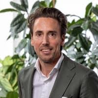 Manus Gallagher's Instagram, Twitter & Facebook