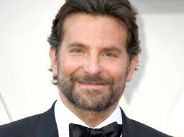 Bradley charles cooper was born on january 5, 1975 in philadelphia, pennsylvania. How To Recreate Bradley Cooper S Pushed Back Hairstyle Makeup Com