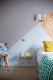 A home office spruced up with green, emerald, yellow. 25 Edgy Color Blocking Ideas For Bedrooms Digsdigs