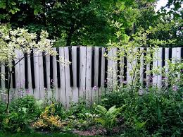 Browse & get results instantly. 15 Unique Garden Fencing Ideas Wood Picket Fence Panels