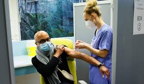 België blijft het coronavaccin van astrazeneca gebruiken in de vaccinatiecampagne. Belgie Blijft Doorgaan Met Astrazeneca Vaccin Nederlands Dagblad