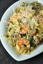 Shrimp Pesto Pasta With Spinach And Mushrooms Peas And Crayons Recipe Recipes Pesto Pasta Recipes Pasta Dishes