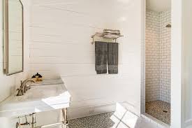 How to install shiplap, budget friendly shiplap ideas, wall decor ideas, inexpensive wall decor ideas, reverse shiplap, modern farmhouse shiplap ideas. Shiplap Bathroom Walls Design Ideas