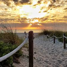 As a film, beaches is a contradictory mishmash of moods and intentions. Beaches To Visit In Greater Fort Lauderdale