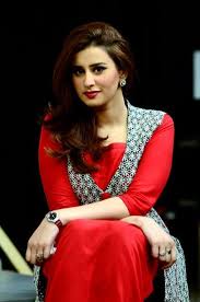 Madih naqvi and faisal sabzwari's married last month in a ceremony attended by sindh governor imran ismail, chief minister murad ali shah and close friends and family members. Madiha Naqvi Height Weight Age Body Measurement Bra Size Husband Dob