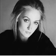 Dana Langfeldt's Instagram, Twitter & Facebook