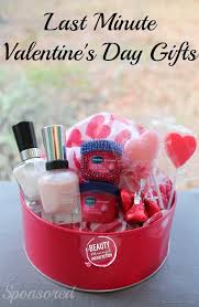 Don't just focus on your sweetheart this valentine's day — diy a gift for family and friends, too. Last Minute Valentine S Gift Ideas Beauty Through Imperfection