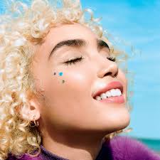 How to Hide Acne If You Hate Wearing Makeup