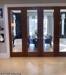 Let's get it to 10m views! Leigh Anne Pinnock And Footballer Fiance Andre Gray Sell Their 4 95 Million Surrey Mansion Aktuelle Boulevard Nachrichten Und Fotogalerien Zu Stars Sternchen