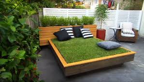 Buy outdoor daybeds and get the best deals at the lowest prices on ebay! 10 Outdoor Daybeds For A Lazy Afternoon 1001 Gardens