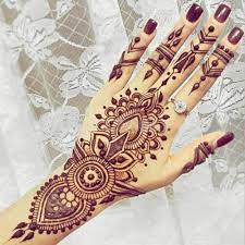 100 motif gambar henna simple unik dan paling cantik henna tangan mudah . Cobalah 10 Rekomendasi Merek Henna Kualitas Terbaik Untuk Hasil Henna Memukau Dan Indah 2019