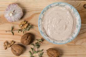 Salsa di noci fresca in olio di semi di girasole. Salsa Di Noci Pastificio Novella Scopri Lo Shop Online