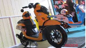20 foto modifikasi honda scoopy touring paling kece dan trendi. Inspirasi Modifikasi Ringan Honda New Scoopy Cocok Buat Harian