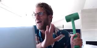 Dave Portnoy Is Trading Solana Meme Coins and Just Doxxed His Wallet: 'I'm  Not Trying to Be Shady' - Decrypt