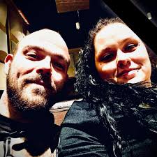 What resources are available for a homeless couple with a service animal in  York, PA?