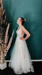 Deshalb sind grüne kleidungsstücke ebenso tabu wie grünes gemüse oder salat. Wtoo Romantisches Brautkleid Hochzeitskleid Wedding Dress Hochzeitskleid Elfe Brautkleid Hochzeitskleid