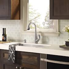 Green door home staging is your staging solution to sell your marble tile backsplash white kitchen backsplash dark kitchen cabinets kitchen redo kitchen tiles kitchen countertops new kitchen. Backsplash Ideas With White Cabinets And White Countertops Novocom Top